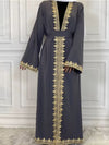 Une belle abaya dubai aux manches amples