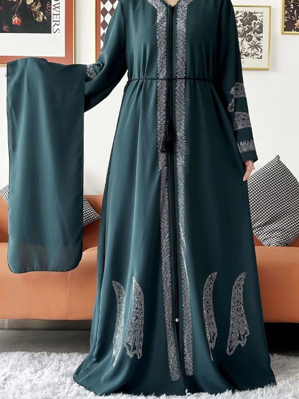 Abaya ample portée par une femme