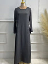 Abaya gris foncé sur mannequin