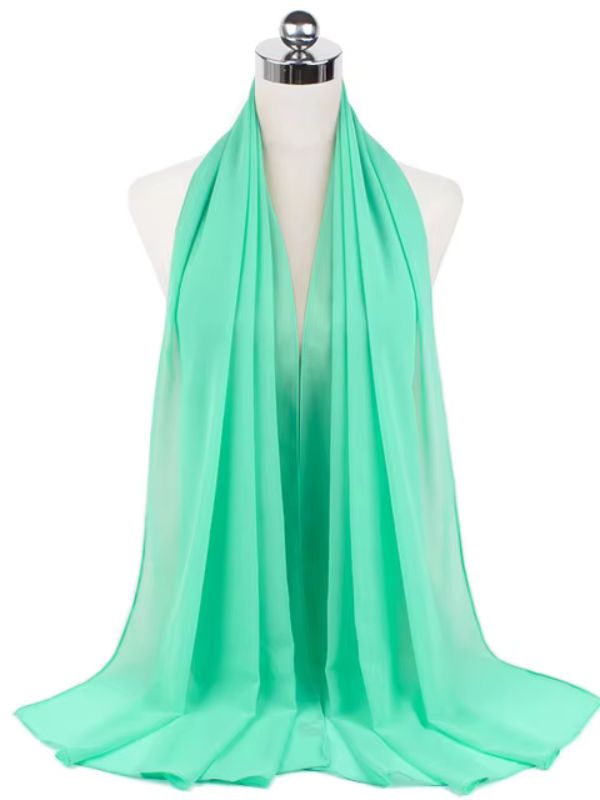 Hijab en mousseline vert d'eau lumineux