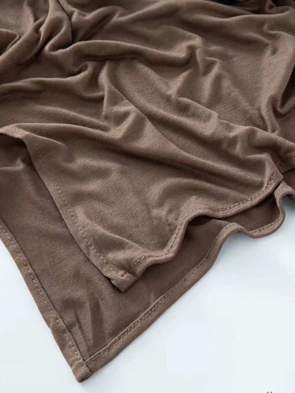 Hijab en jersey de coton couleur brun bois