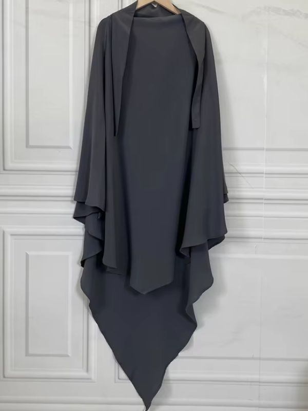 Voile long gris anthracite suspendu, composition à double épaisseur et jupe assortie